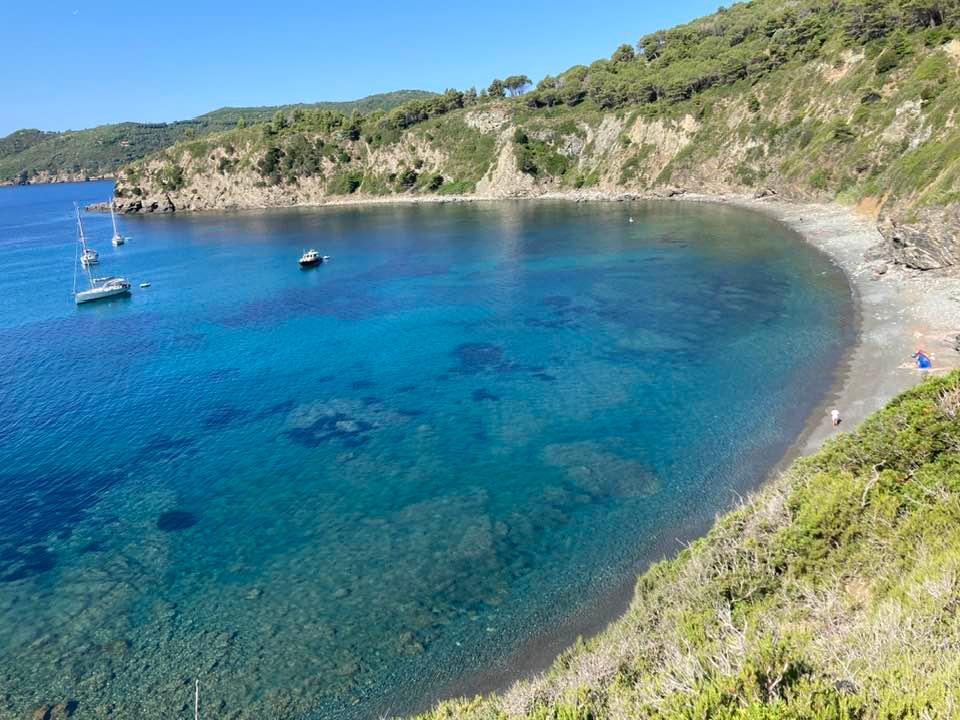 
	La spiaggia di Acquarilli

