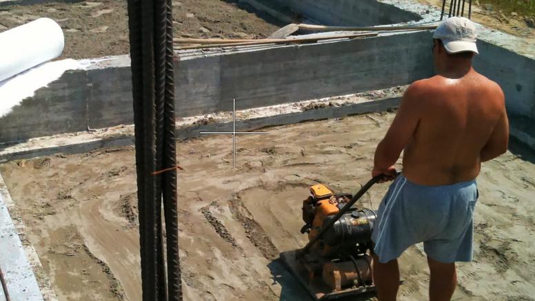 Ferrara, non si lavora con il caldo estremo: nelle campagne e nei cantieri scatta lo stop