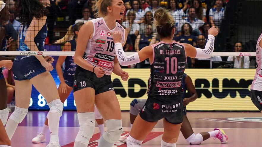 Sarah Fahr (foto Franco Silvi)