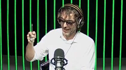 «Prefetta? È inascoltabile» Cruciani contro la Gazzetta