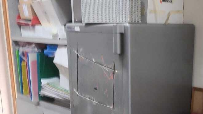 Capannori, tentano di aprire una cassaforte: ladri in fuga