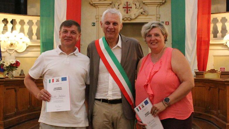 Sono 21 le nuove cittadinanze conferite dal sindaco Massari