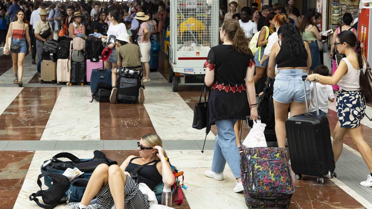 Estate, il disastro dei trasporti a luglio: come avere rimborsi e indennizzi