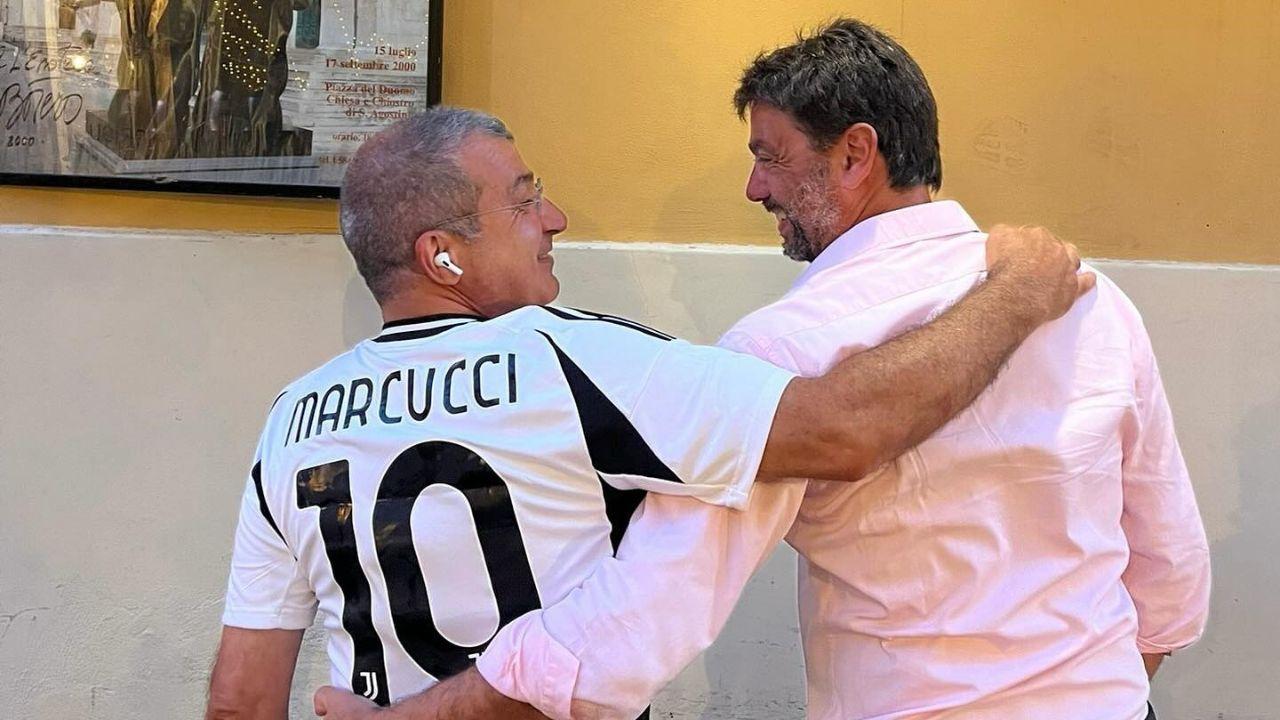 Andrea Agnelli a Pietrasanta (foto dal profilo Facebook dell'Enoteca)