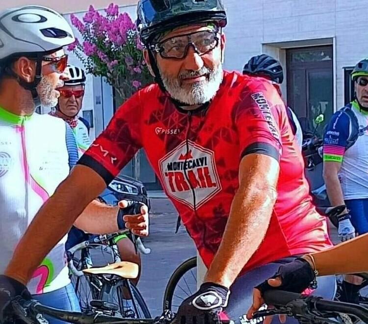 Federico Fiorenzani in sella alla sua bicicletta