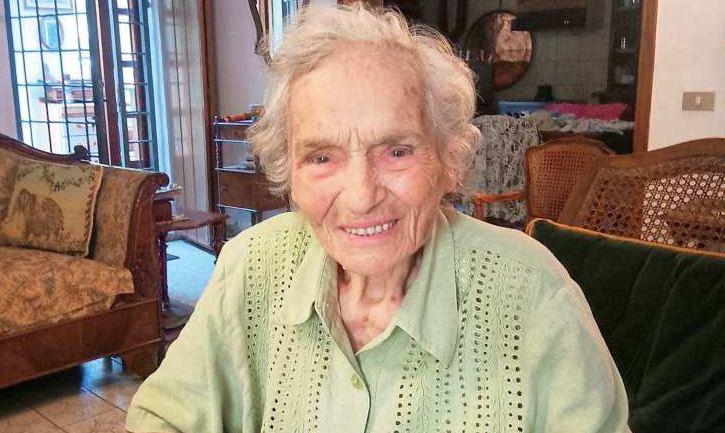 Vigarano, Giuseppina e l’elisir di lunga vita: «Ma vorrei riavere la patente»