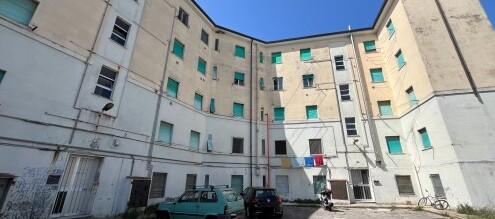 
	A sinistra il palazzo di via Giordano Bruno, civici 16-18 (foto Franco Silvi)

