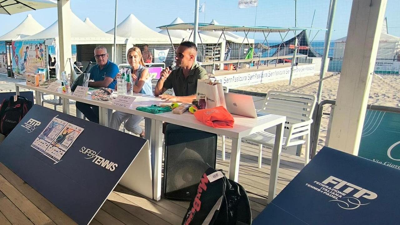 A Torregrande i big del beach tennis italiano