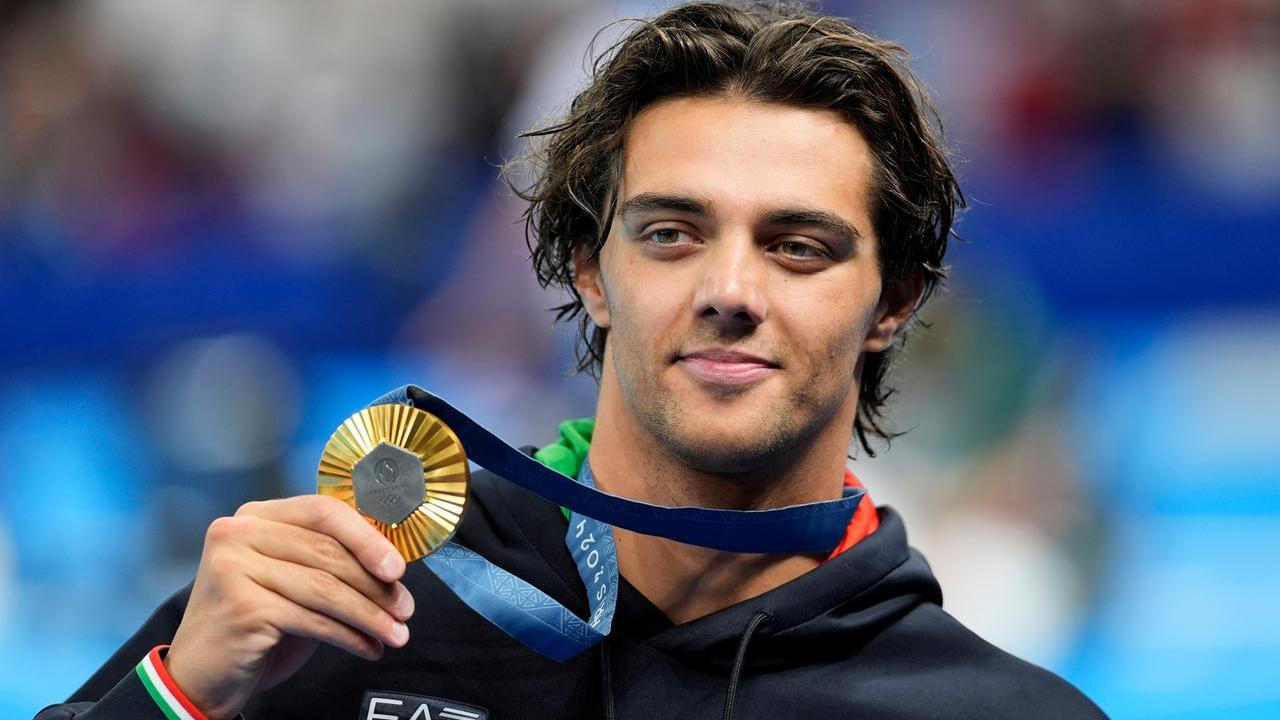 A Parigi arriva il secondo oro per l’Italia: Ceccon vince i 100 dorso