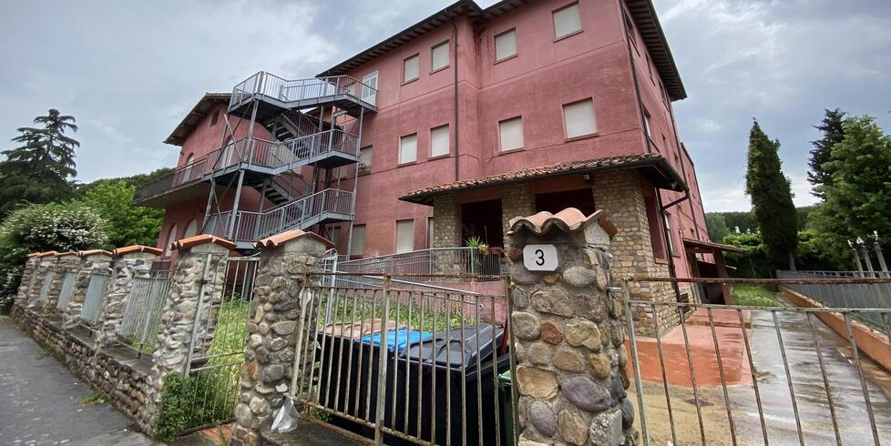 Pontedera, l'ex scuola Corridoni venduta all'asta: cosa verrà fatto al suo posto