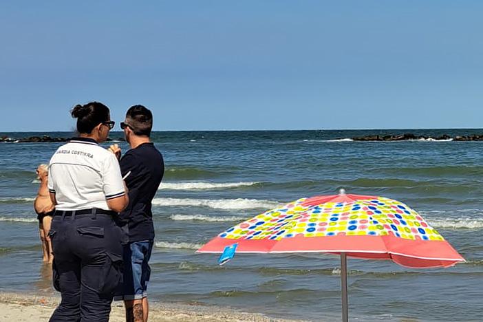 Lido Nazioni, malore in acqua: muore settantenne