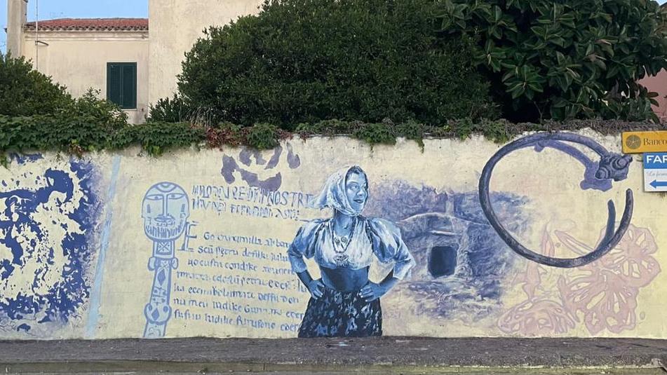 Uri, un murale lungo più di 20 metri per raccontare storia e identità del paese