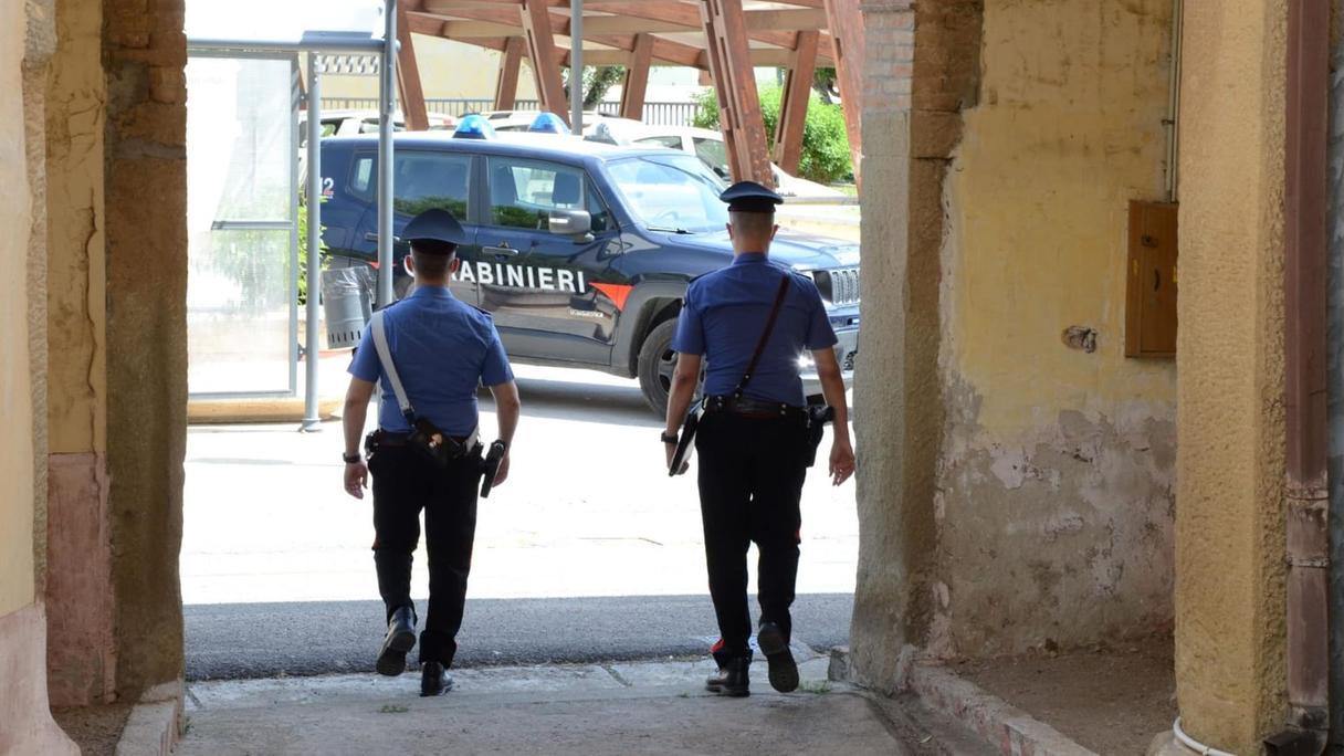 Dolianova, 32enne minaccia il suicidio: salvato dai carabinieri