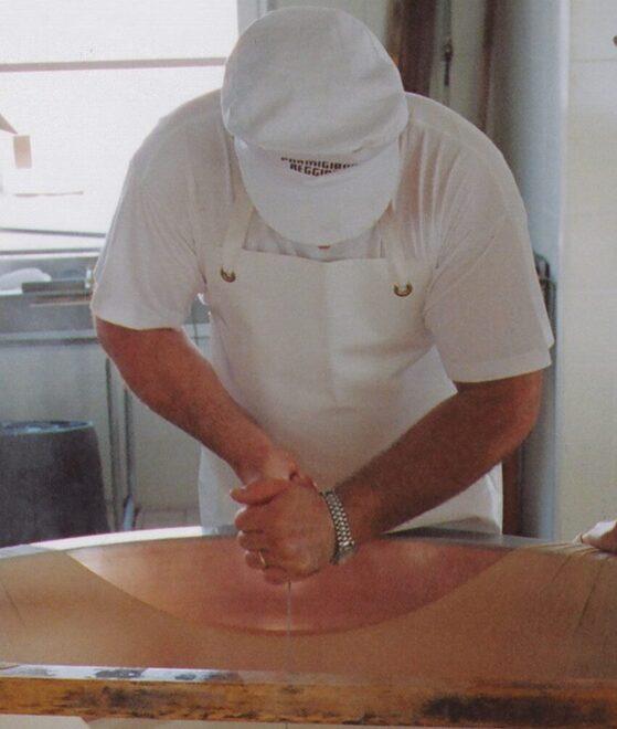  Casina si prepara alla grande fiera del Parmigiano Reggiano