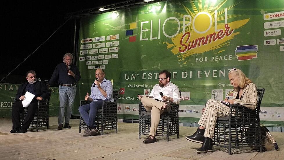 Un momento dell'incontro (foto Muzzi)