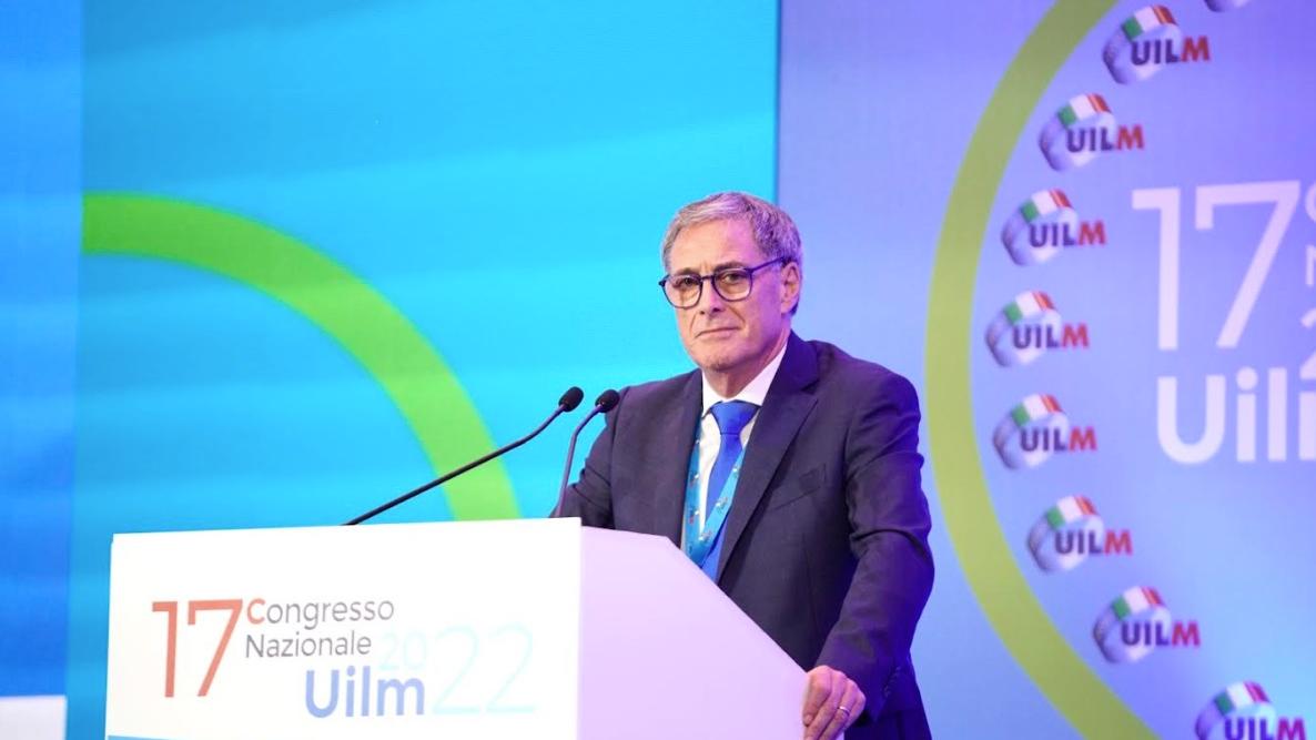 Stellantis cambia idea su Maserati: «Non vendiamo e sarà potenziata»