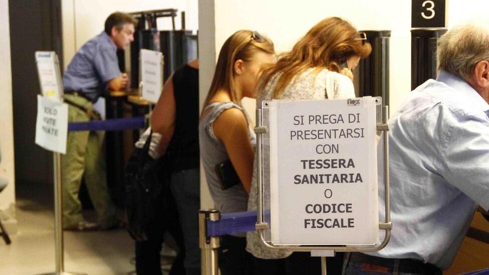 Ticket da pagare in anticipo. «Ma la visita non si nega»