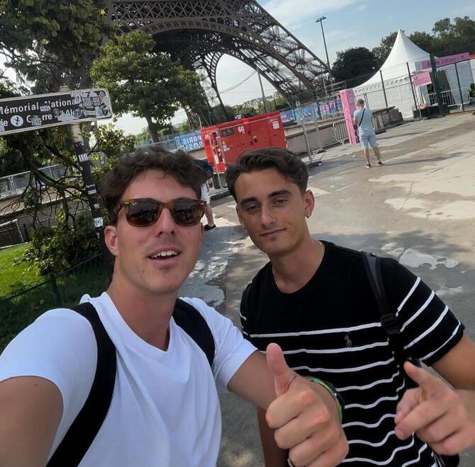 Jacopo Morelli e Simone Mirenda appena arrivati a Parigi