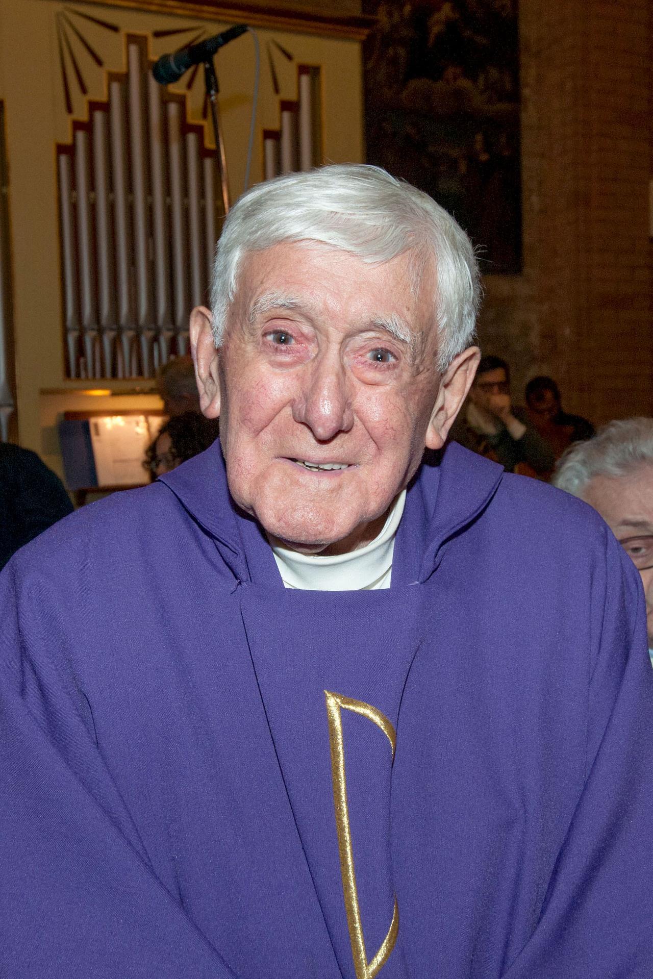 Reggio Emilia, è morto don Ruggero Orieli