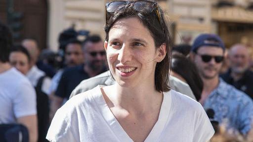 Elly Schlein stasera alla festa di Villalunga