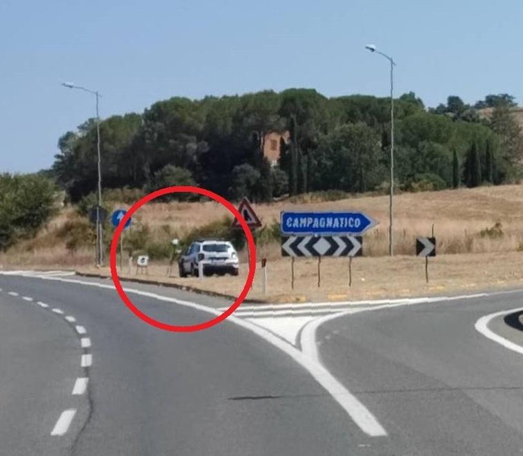 L’autovelox mobile allo svincolo sulla Ss223