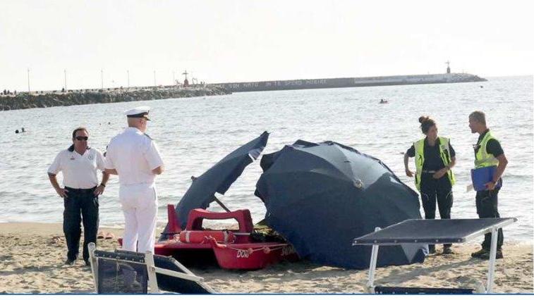 Viareggio, annegato a 21 anni in mare: il ritratto della vittima e una comunità in lutto