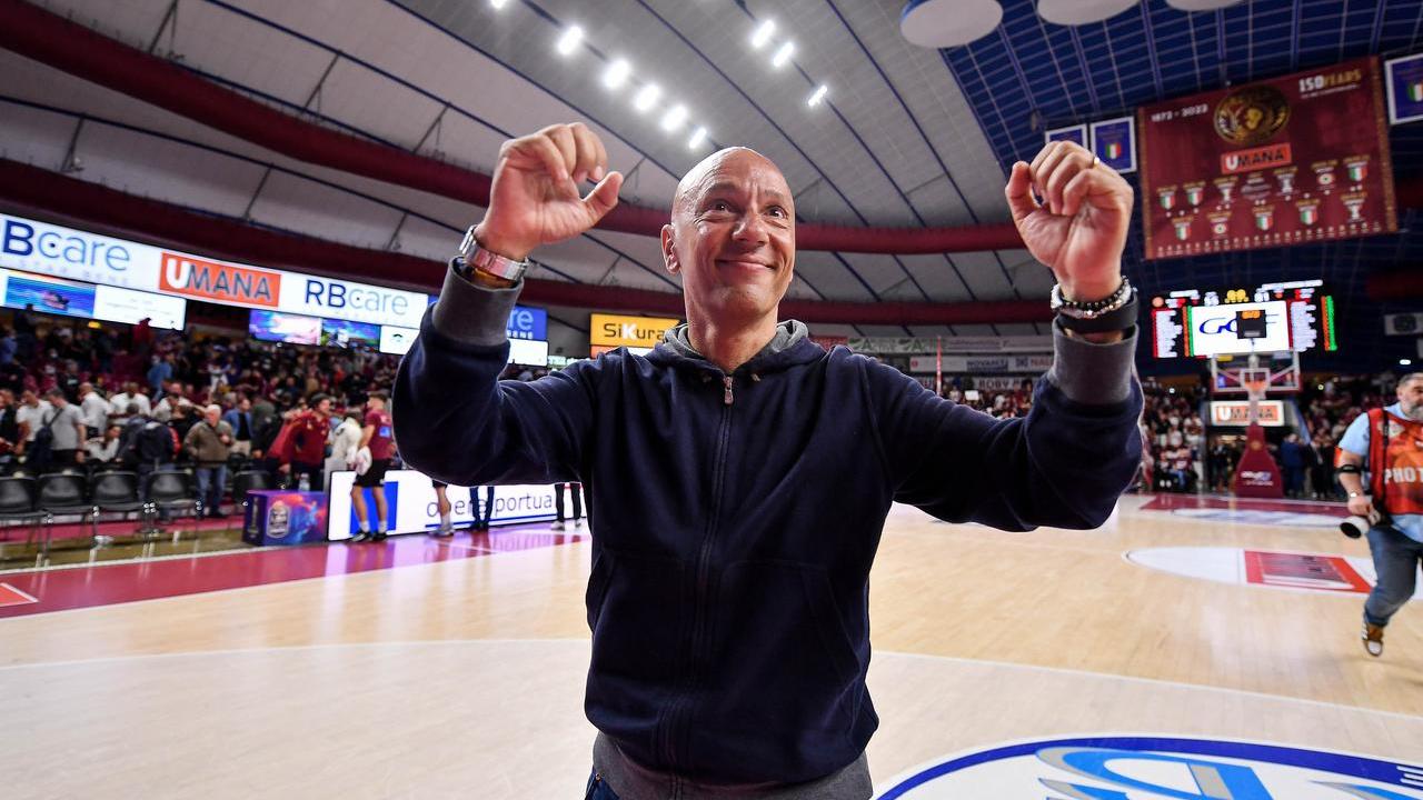 Stefano Sardara: «Voglio gente che dorma con la maglia della Dinamo addosso»