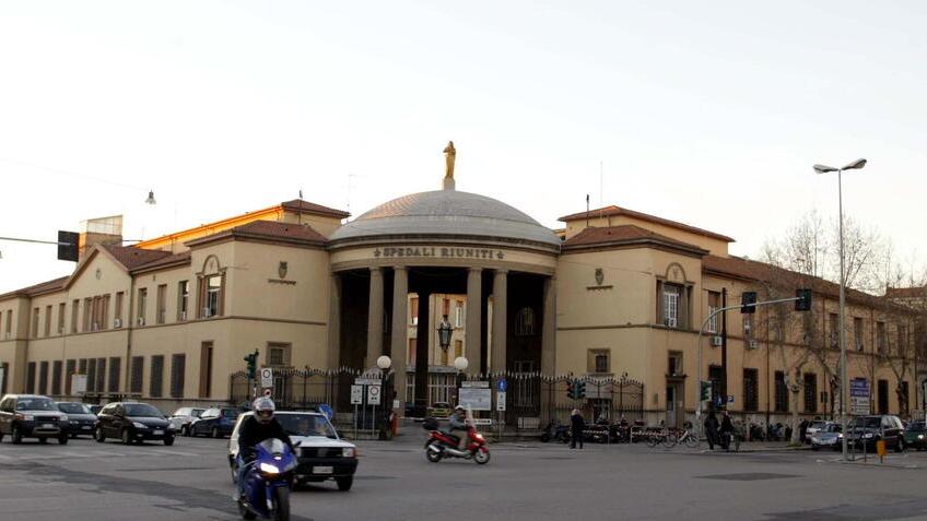 Entrata dell'ospedale di Livorno