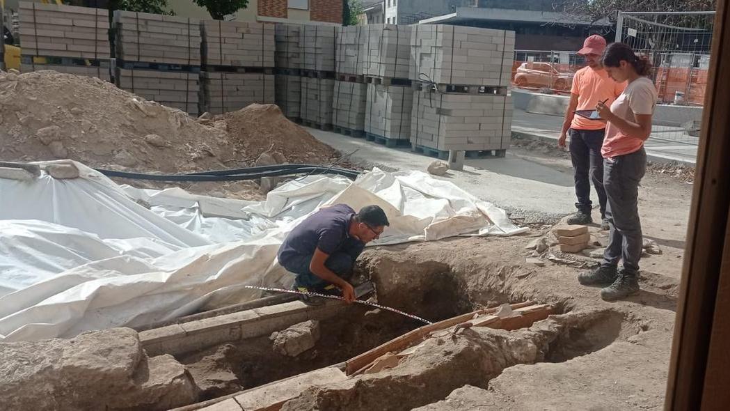 Piazza Manno a Oristano, la Soprintendenza si corregge: «Quello non era un pozzo»