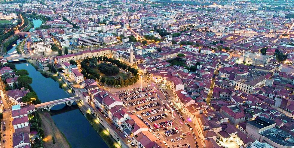 Una veduta del centro di Prato