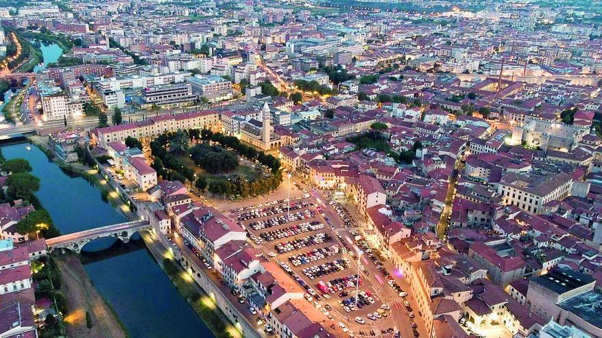 Una veduta del centro di Prato