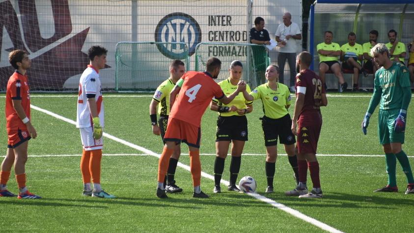 Pistoiese e Tau schierate per il fischio d’inizio sabato pomeriggio