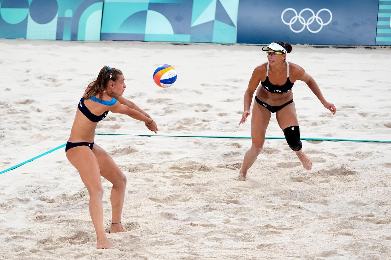 
	La modenese Valentina Gottardi con la compagna Marta Menegatti

