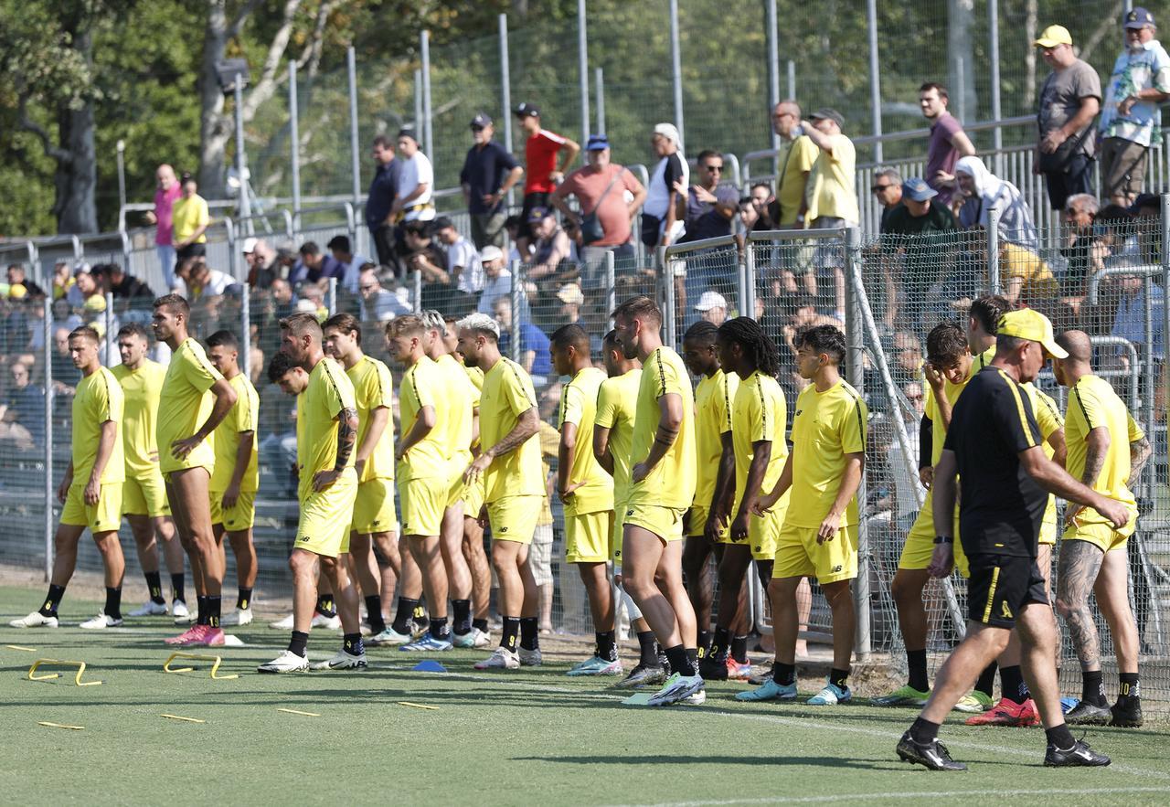 Il Modena si prepara per la sfida contro il Napoli: domani allo Zelocchi allenamento a porte aperte