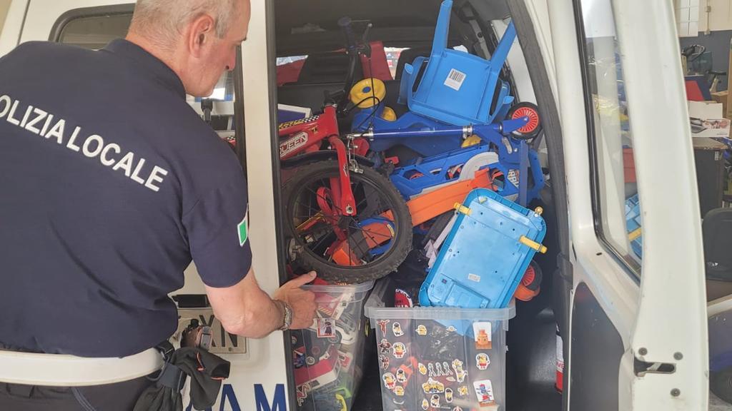 Sassari, la Polizia locale in aiuto delle famiglie bisognose