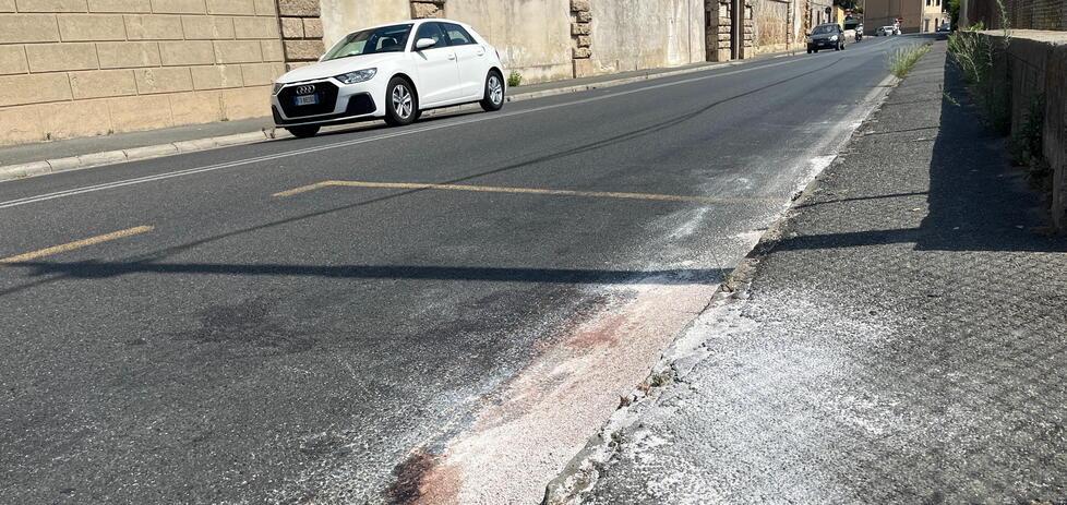 Nella foto l’incidente di via dell’Ardenza (foto Franco Silvi)