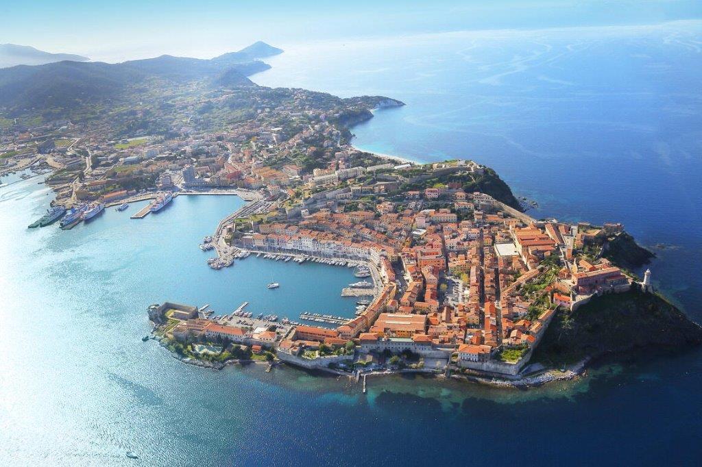 Una veduta di Portoferraio