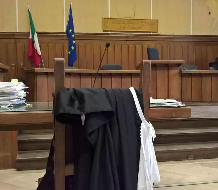 Aula di tribunale (foto d'archivio)
