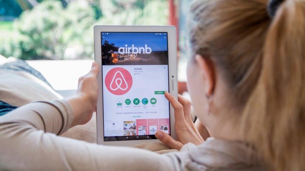 Affitti brevi a Grosseto, cala l’offerta web ma il mercato cresce ancora: i numeri comune per comune