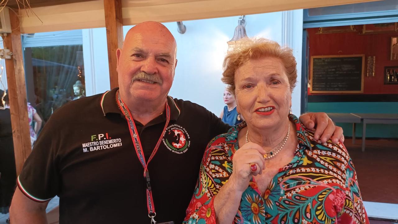 
	Marcello Bartolomei con Mara Maionchi, ospite della serata massese

