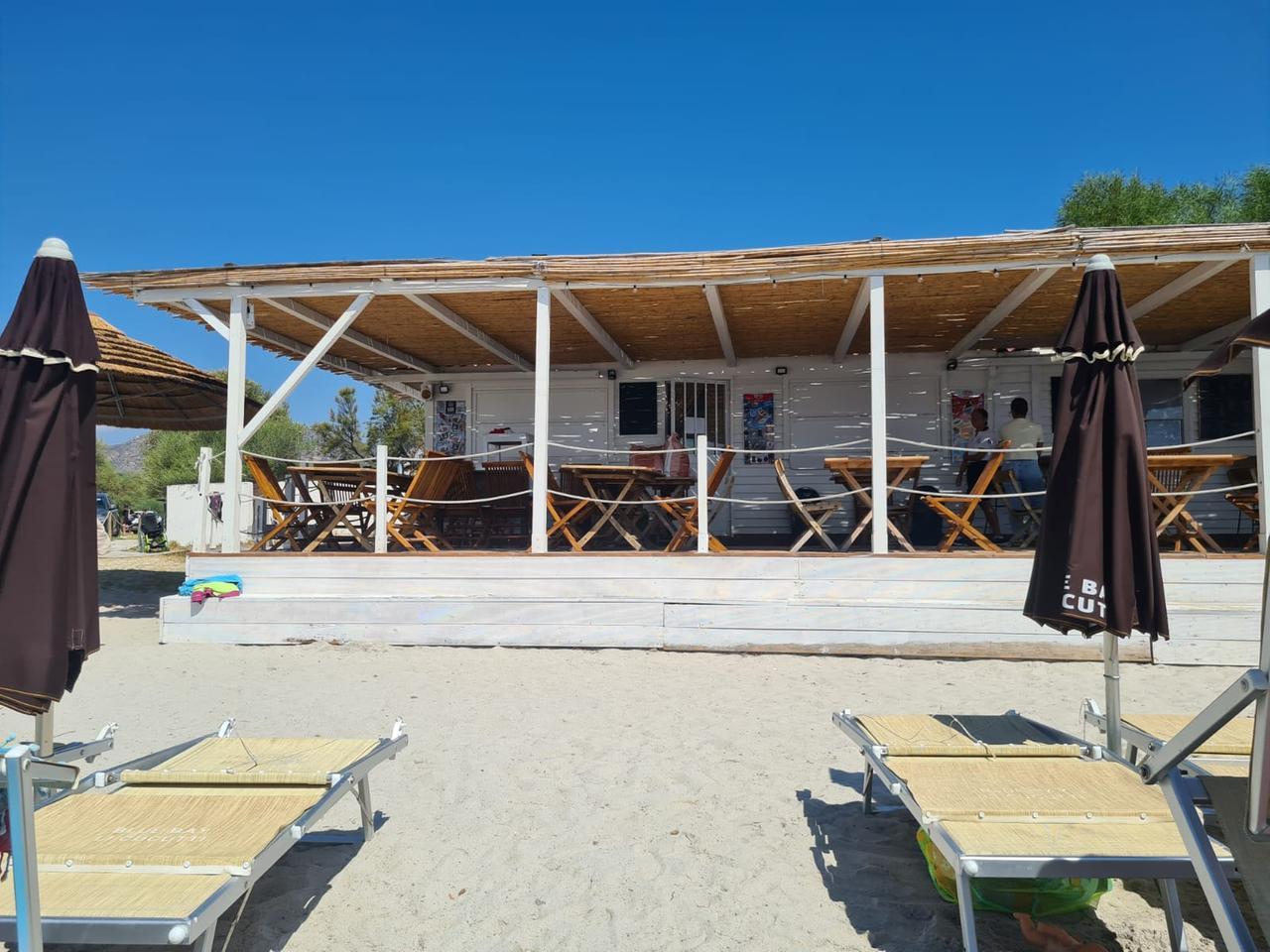 Olbia, sequestrato il chiosco sul mare Rock & Beach