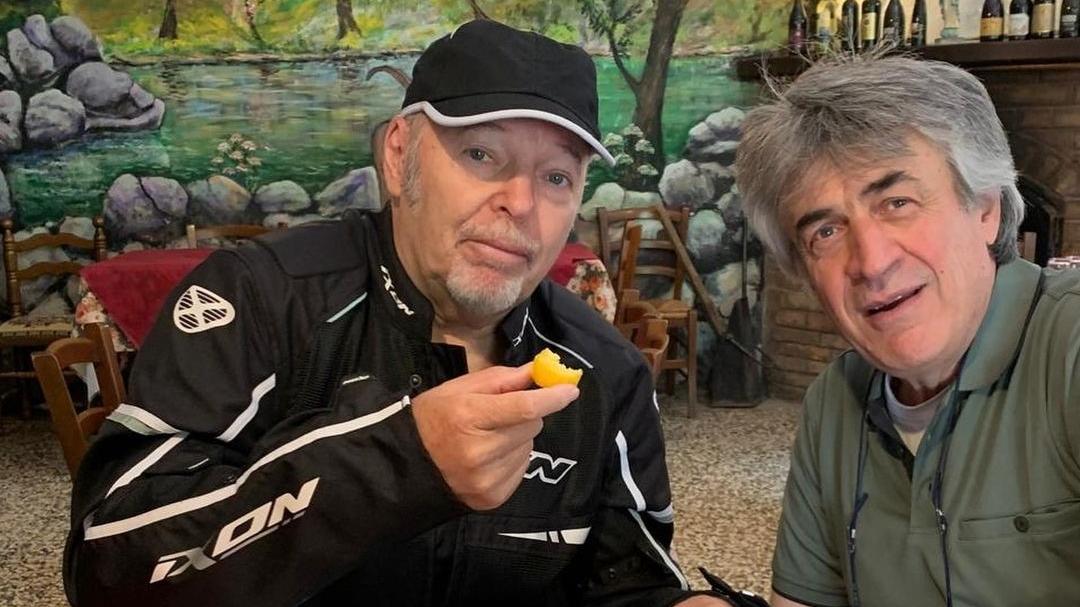 Vasco porta i fan “in gita” al lago Santo modenese e a pranzo al rifugio Giovo