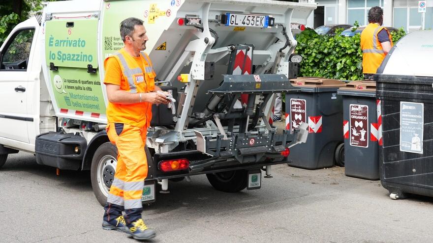 Ben 7mila modenesi senza Carta Smeraldo: dove gettano i rifiuti?