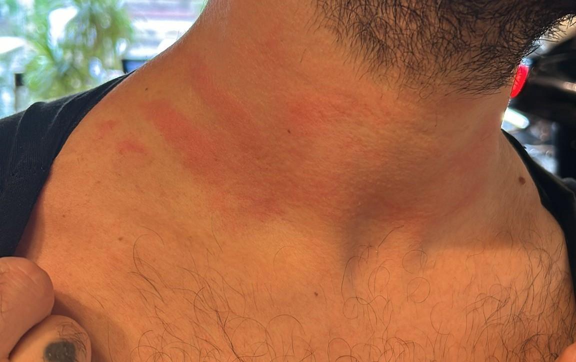 Modena, barista del centro storico aggredito con mani al collo