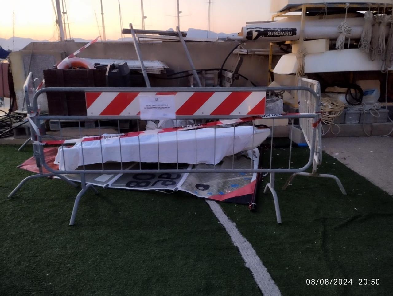 
	La barca sotto sequestro

