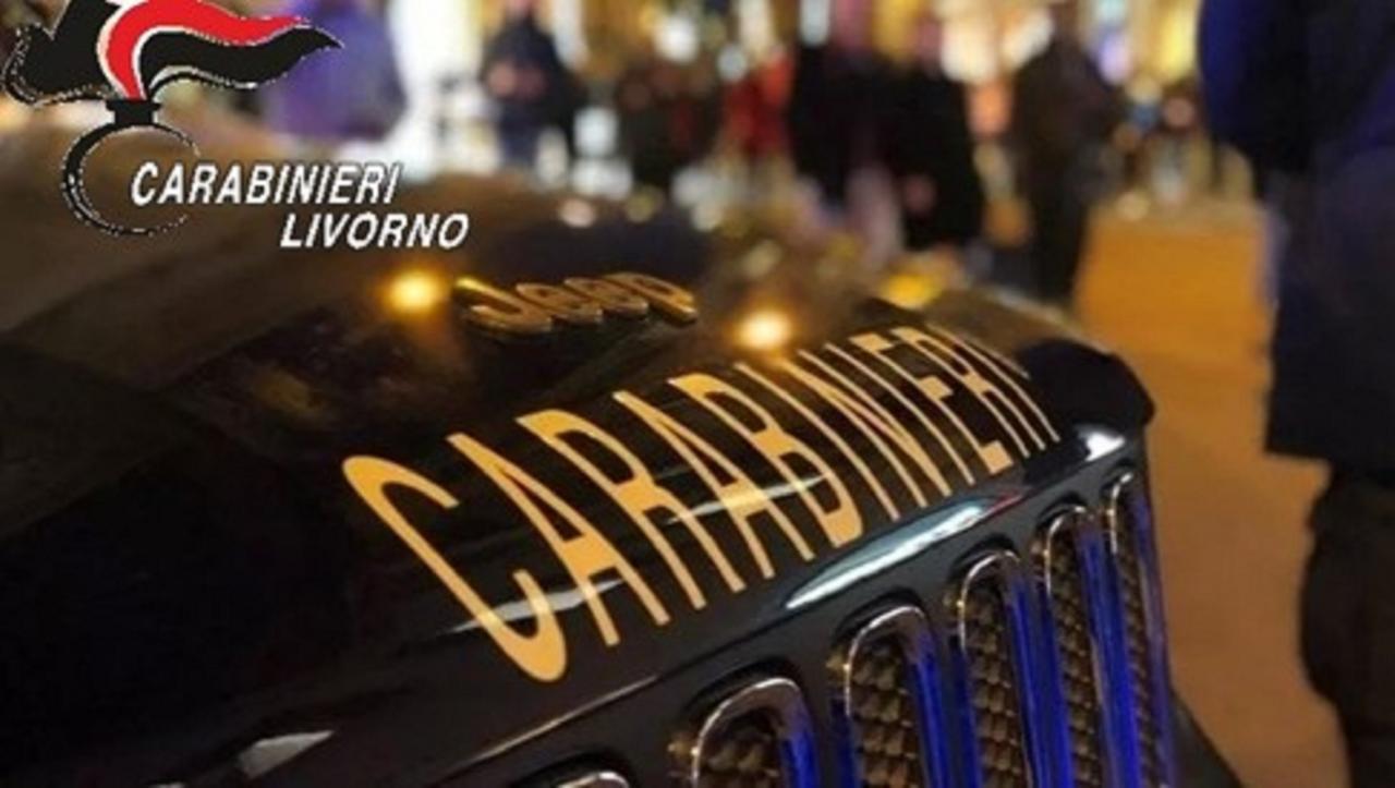 
	Una pattuglia dei carabinieri (foto d'archivio)


