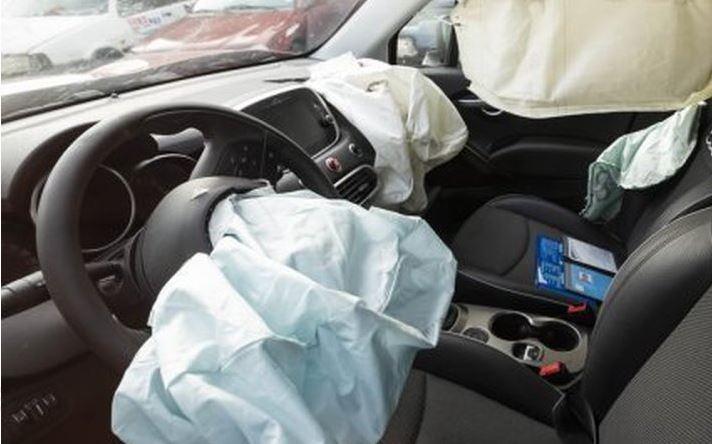 Airbag difettosi in attesa di sostituzione da otto mesi, campagna di richiamo inefficace