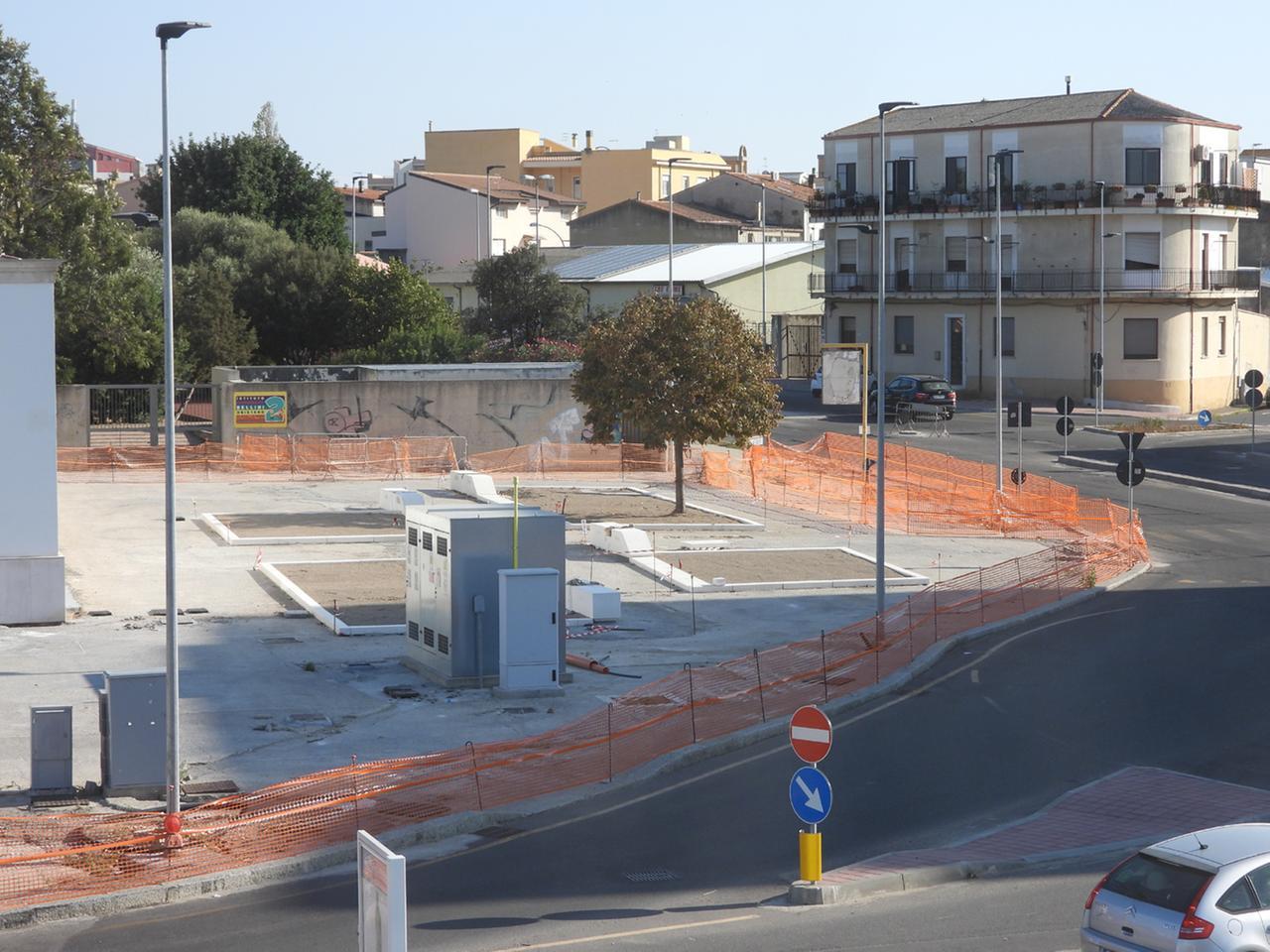 «Troppo lunghi i lavori del Foro Boario»: a Oristano scatta l’interpellanza dell’opposizione
