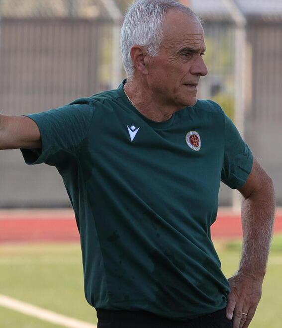 Paolo Indiani Prima stagione sulla panchina amaranto