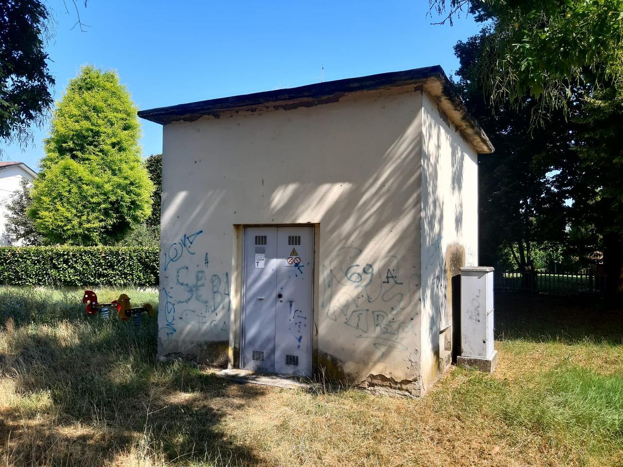 Novellara, sbalzo di tensione elettrica danneggia gli elettrodomestici